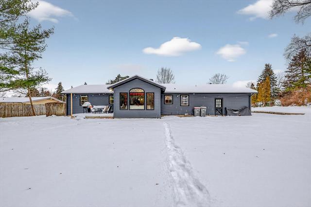 Builiding view thirty seven for 3312 Thornapple River, Grand Rapids, MI. 49546