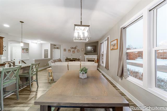 Builiding view fifteen for 931 Ashlee, Muskegon, MI. 49441