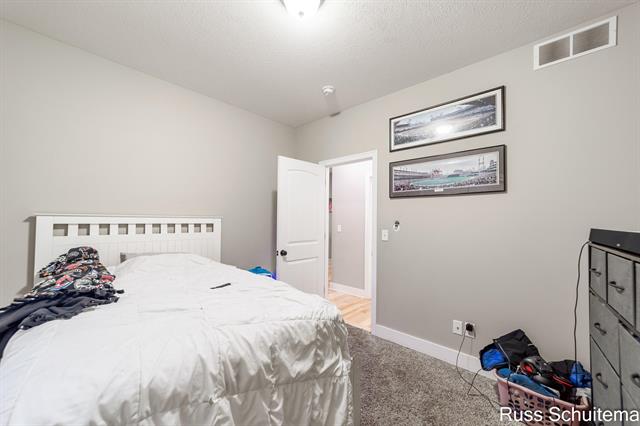 Builiding view twenty eight for 931 Ashlee, Muskegon, MI. 49441