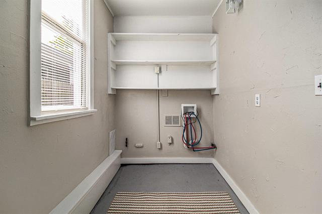 Builiding view sixteen for 420 Robert, Ludington, MI. 49431