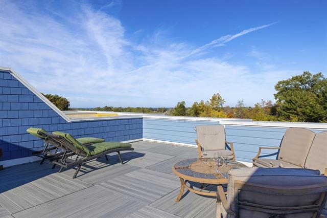 Builiding view twenty five for 21 Diamond Point, New Buffalo, MI. 49117