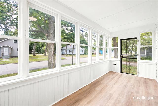 Builiding view one for 1346 5Th, Muskegon, MI. 49441