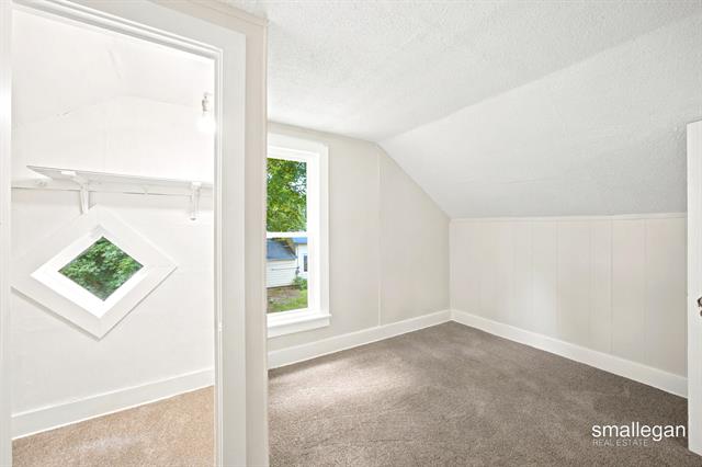 Builiding view twenty two for 1346 5Th, Muskegon, MI. 49441