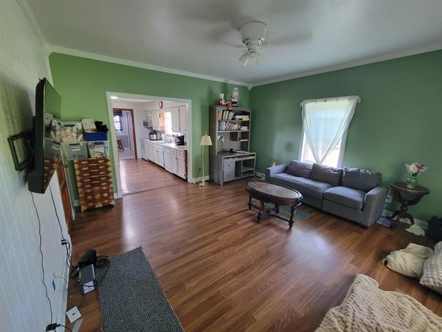 Builiding view seven for 15702 29Th, Vicksburg, MI. 49097