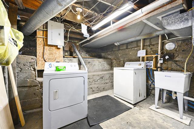 Builiding view fifteen for 508 Farmer, Otsego, MI. 49078