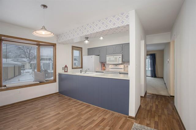 Builiding view four for 932 Village, Jenison, MI. 49428