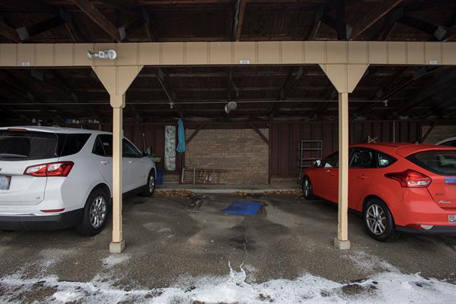 Builiding view fourteen for 932 Village, Jenison, MI. 49428