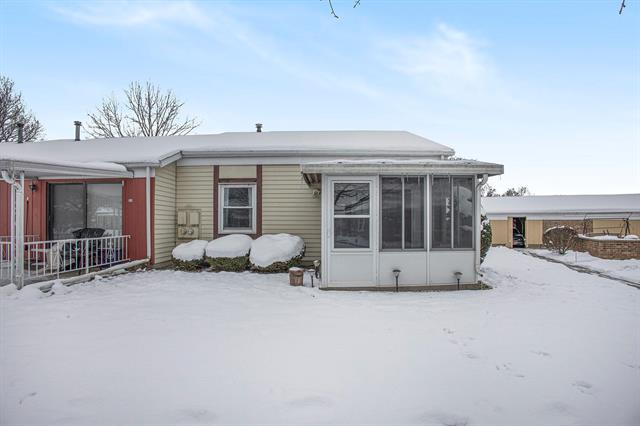 Builiding view two for 932 Village, Jenison, MI. 49428