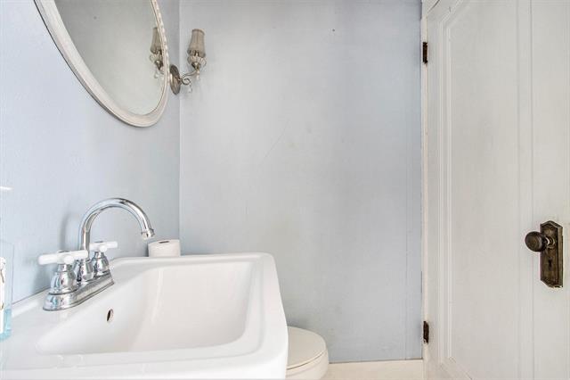 Builiding view eight for 117 Adams, Lawton, MI. 49065