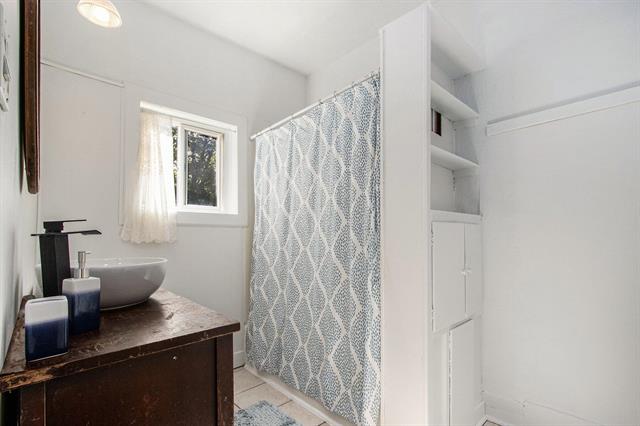 Builiding view eleven for 117 Adams, Lawton, MI. 49065