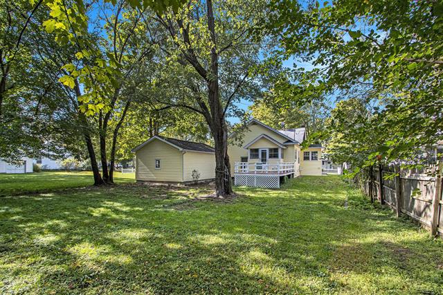 Builiding view twenty seven for 117 Adams, Lawton, MI. 49065