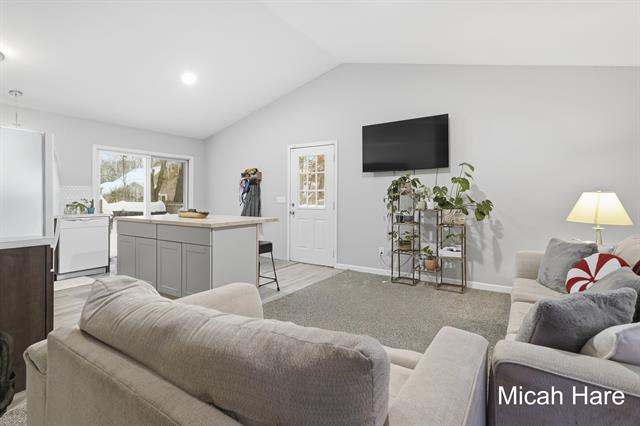 Builiding view six for 1437 Carlton, Muskegon, MI. 49442