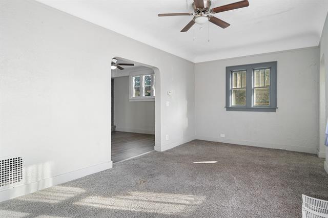 Builiding view seven for 1516 Cole, Grand Rapids, MI. 49505