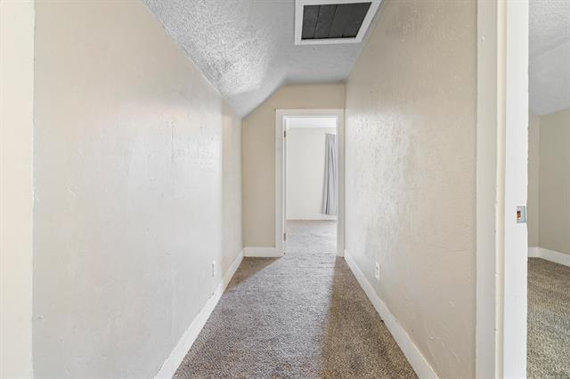 Builiding view twenty one for 1516 Cole, Grand Rapids, MI. 49505