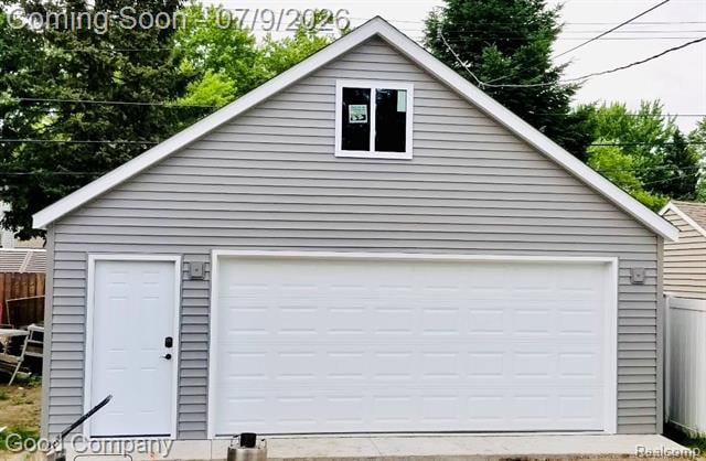 Builiding view one for 412 Chippewa, Clawson, MI. 48017