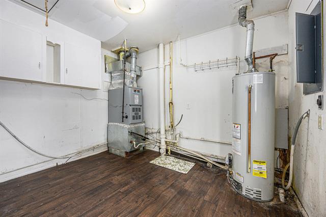 Builiding view eighteen for 3415 Huron, Kalamazoo, MI. 49006