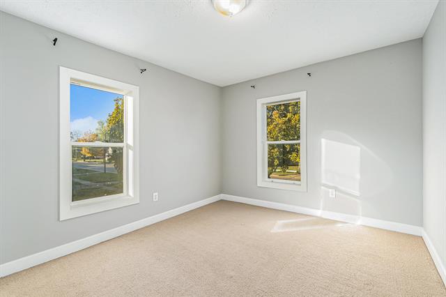 Builiding view nineteen for 354 Allegan, Otsego, MI. 49078