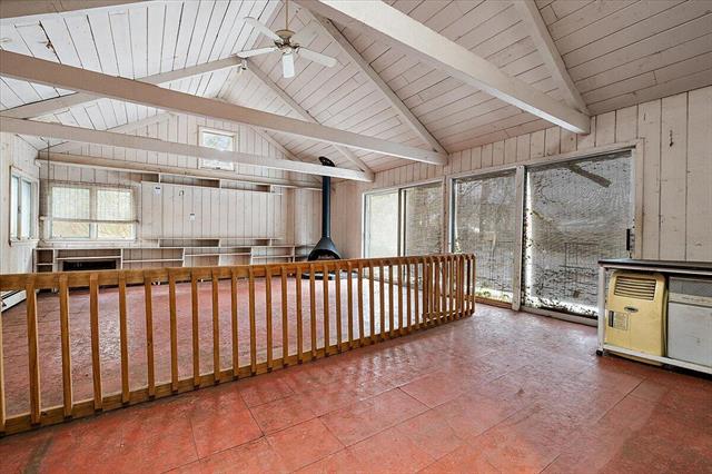 Builiding view eighteen for 735 Renshaw, Clawson, MI. 48017