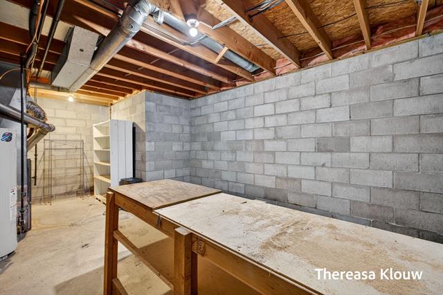 Builiding view forty seven for 17496 Meadow Wood, Spring Lake, MI. 49456