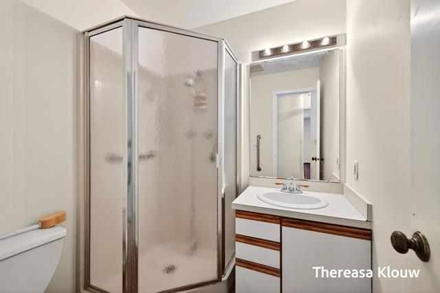 Builiding view thirty five for 17496 Meadow Wood, Spring Lake, MI. 49456