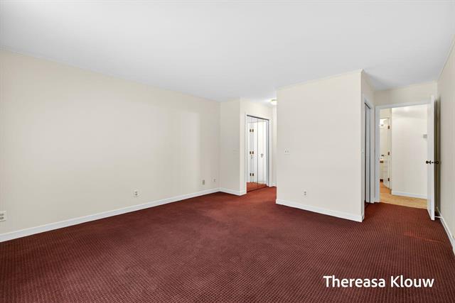 Builiding view twenty nine for 17496 Meadow Wood, Spring Lake, MI. 49456