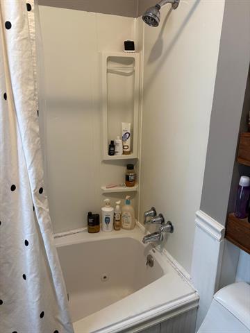 Builiding view twenty eight for 519 Ramsdell, Manistee, MI. 49660