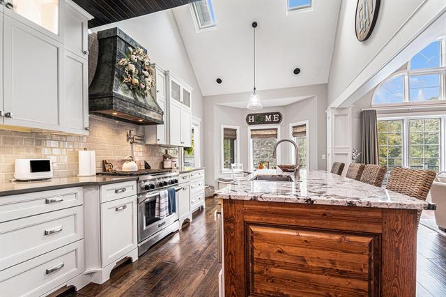 Builiding view nine for 66480 High Meadow, Edwardsburg, MI. 49112