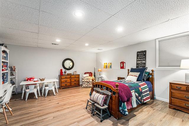 Builiding view twenty four for 66480 High Meadow, Edwardsburg, MI. 49112