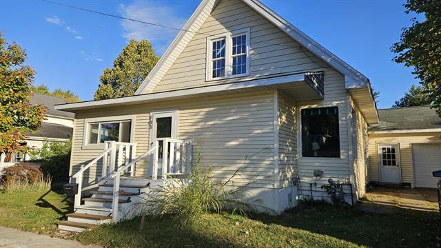 Builiding view ten for 103 Maple, Three Oaks, MI. 49128