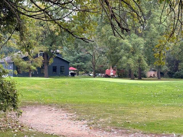 Builiding view fifteen for 2807 Smith, Lambertville, MI. 48144