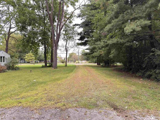 Builiding view four for 2807 Smith, Lambertville, MI. 48144