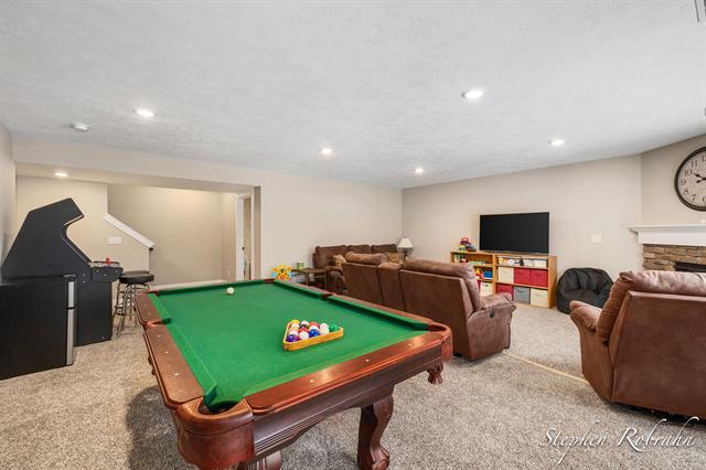 Builiding view twenty four for 885 Cooks Crossing, Byron Center, MI. 49315