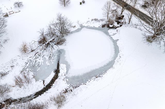 Builiding view twenty nine for 706 26Th, Allegan, MI. 49010