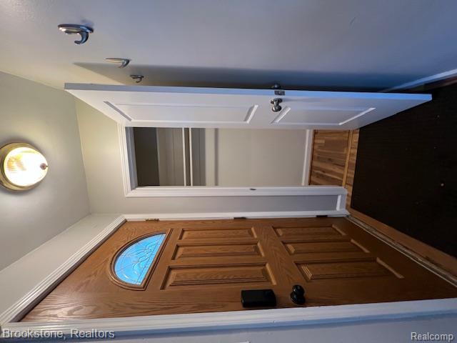 Builiding view eight for 630 Gargantua, Clawson, MI. 48017