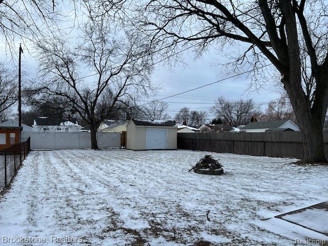 Builiding view one for 630 Gargantua, Clawson, MI. 48017