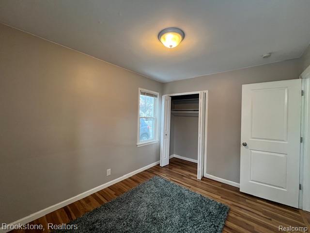 Builiding view thirteen for 630 Gargantua, Clawson, MI. 48017