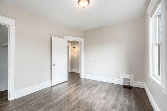 Builiding view fifteen for 835 Bates, Grand Rapids, MI. 49506