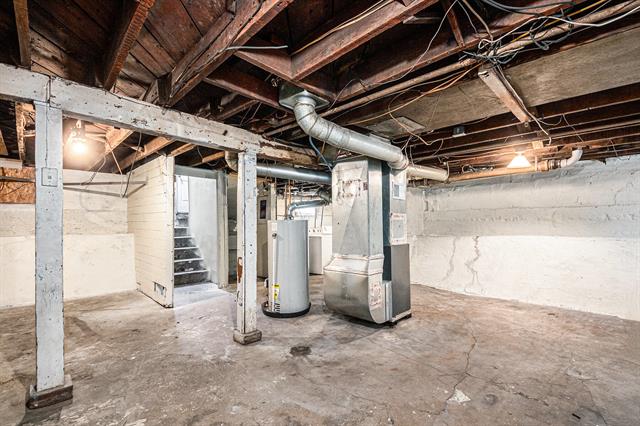 Builiding view nineteen for 835 Bates, Grand Rapids, MI. 49506