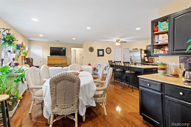 Builiding view five for 9300 Head O Lake, Ottawa Lake, MI. 49267