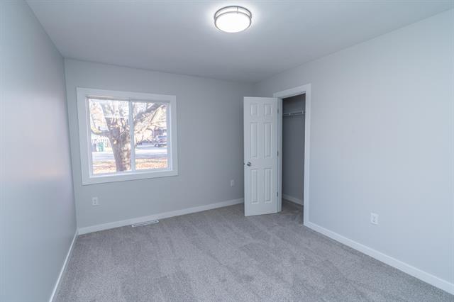 Builiding view fifteen for 1521 Riblet, Muskegon, MI. 49445