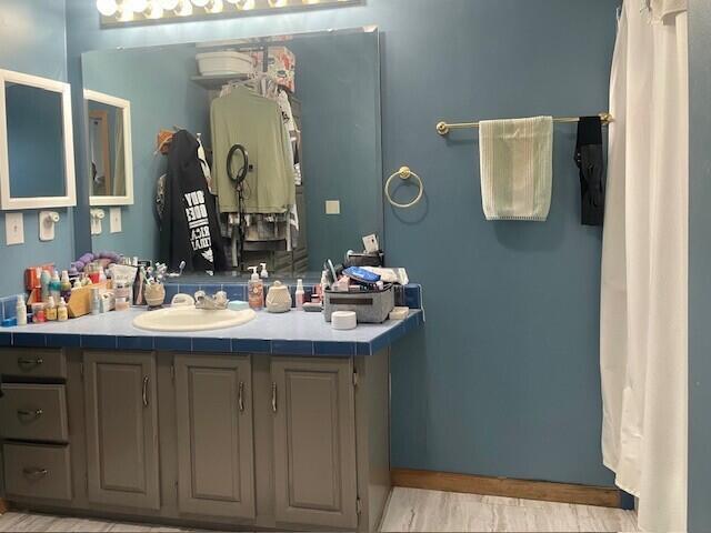 Builiding view eleven for 310 Welton, Ionia, MI. 48846