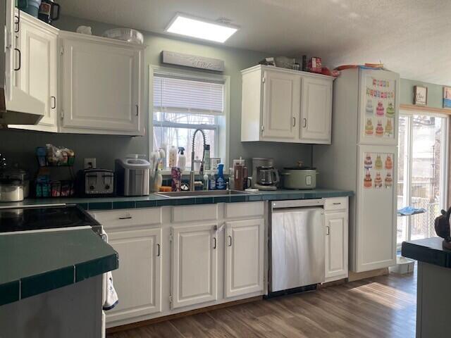 Builiding view four for 310 Welton, Ionia, MI. 48846