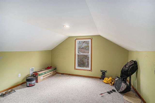 Builiding view ten for 3304 Charles, Muskegon, MI. 49444