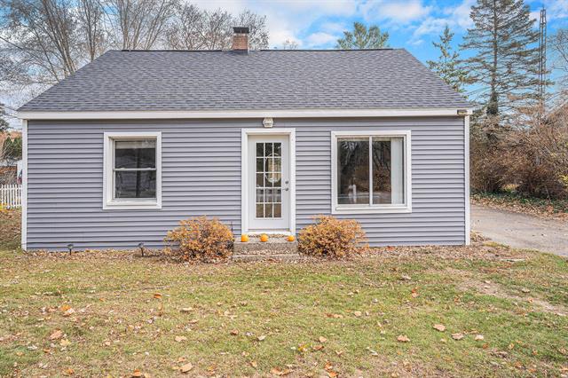 Builiding view three for 3304 Charles, Muskegon, MI. 49444