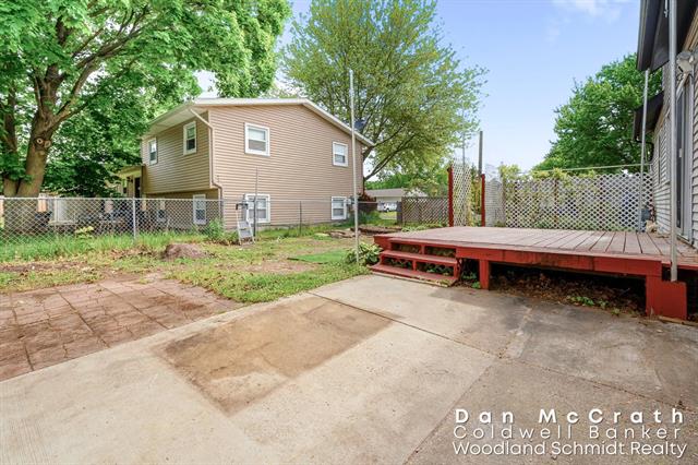 Builiding view thirty seven for 1401 Sibley, Lowell, MI. 49331