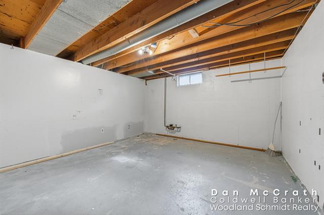 Builiding view thirty two for 1401 Sibley, Lowell, MI. 49331