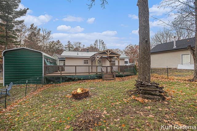 Builiding view fifteen for 1841 Teepee, Allegan, MI. 49010