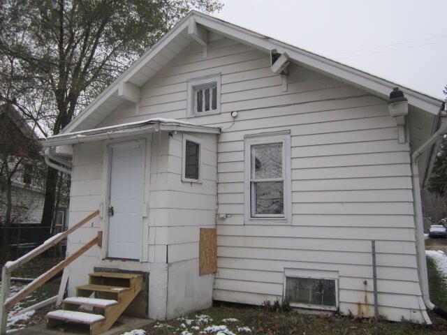 Builiding view one for 42 Grand, Battle Creek, MI. 49037