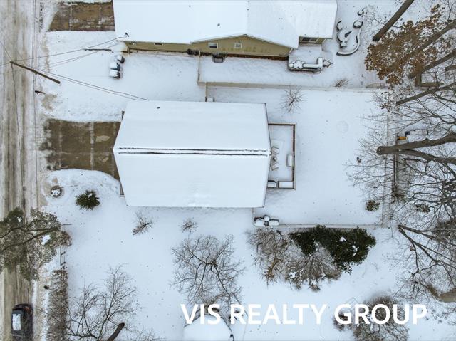 Builiding view eighty one for 17323 Ottawa, Spring Lake, MI. 49456