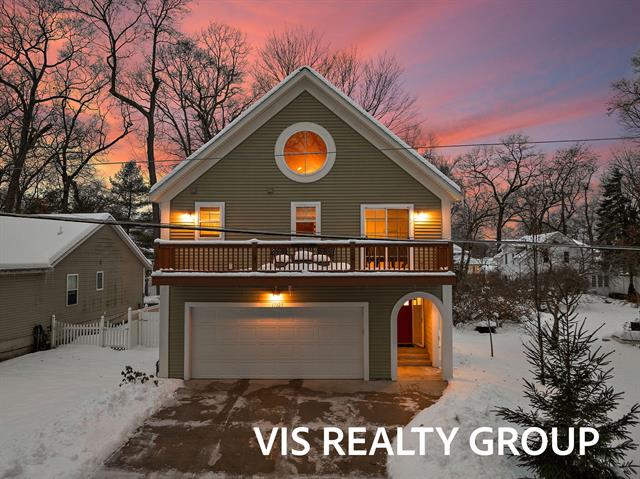 Builiding view eighty six for 17323 Ottawa, Spring Lake, MI. 49456